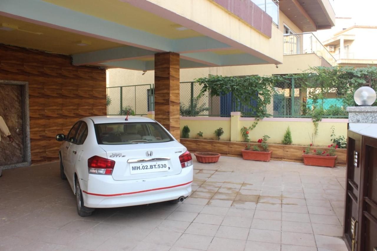 Villa 99 4Bhk Lonavala Buitenkant foto
